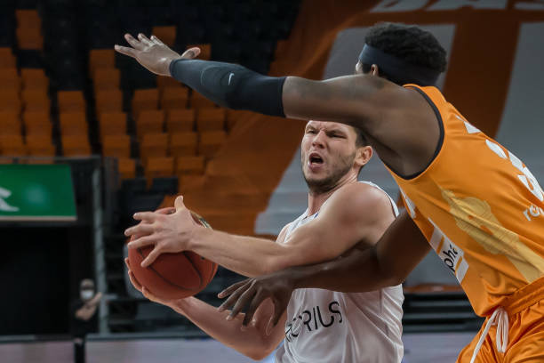 了团队配合 了团队配合