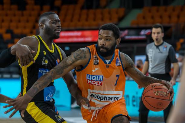 席位的雄心 席位的雄心