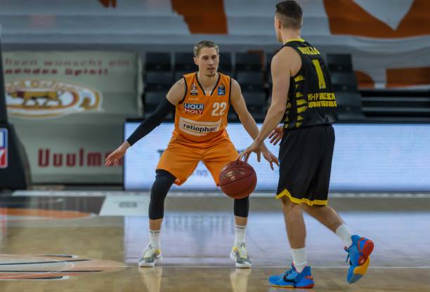 一锤定音时 一锤定音时